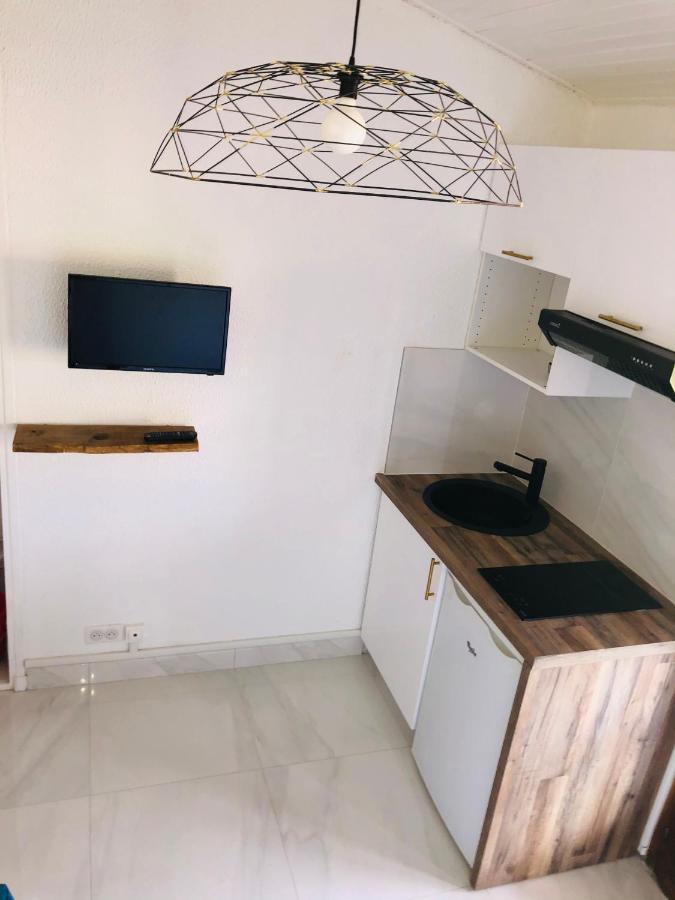 Joli Studio Maisonnette A 100M De La Plage 波尔蒂乔 外观 照片