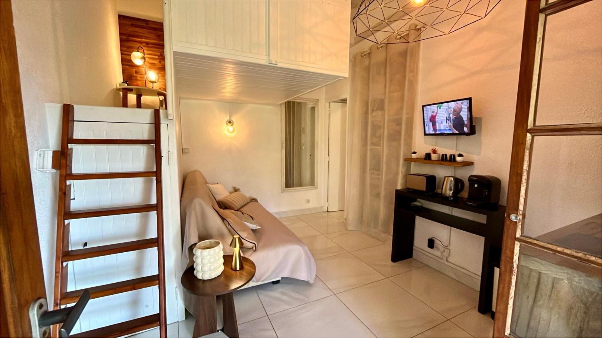 Joli Studio Maisonnette A 100M De La Plage 波尔蒂乔 外观 照片